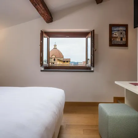 Croce Di Malta Hotell 4*