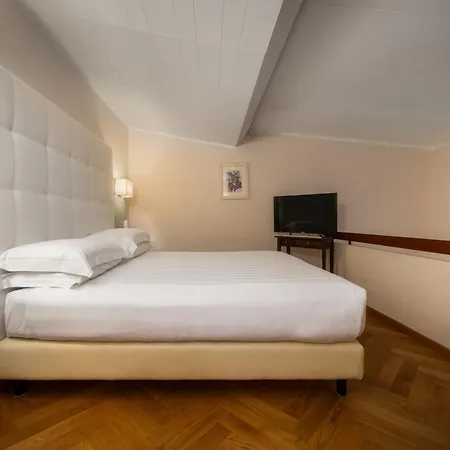 Croce Di Malta Otel